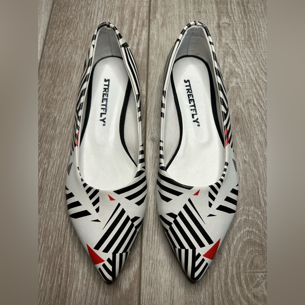 NEW Streetfly flats Red, Black, and White size- 8.5